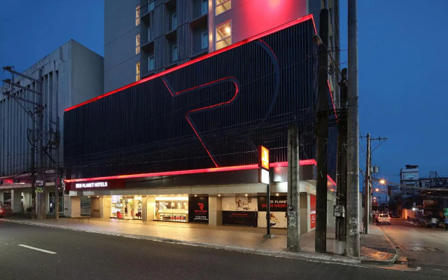 Red Planet Cubao Aurora Boulevard