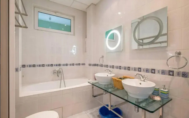 Han Krum 2 Bedroom Central Flat