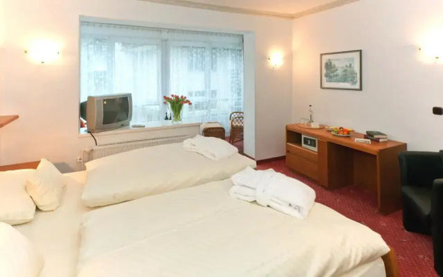 Kur- und Kneipphotel Zum Goldenen Hirsch