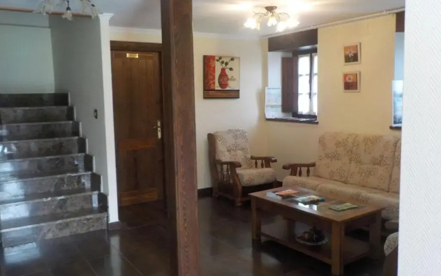 Apartamentos Rurales La Husteriza