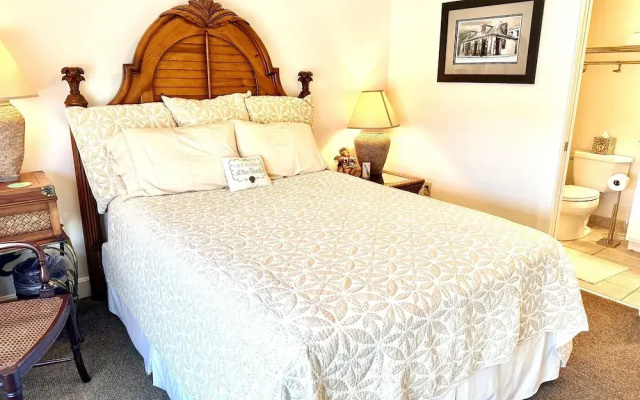 Turtle Cove 3 Bedroom Townhouse by RedAwning