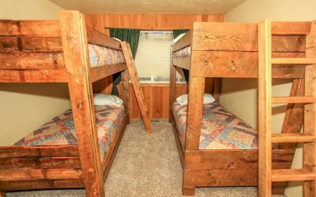 Bravo Big Bear Lodge Two