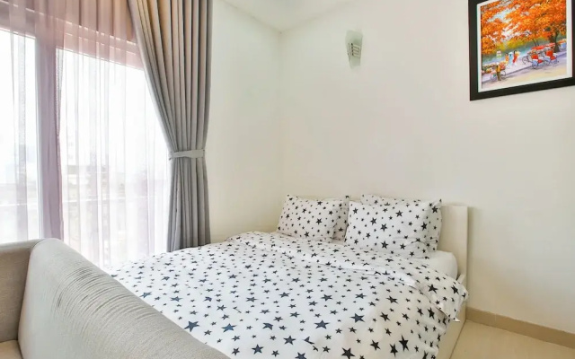 Sunflower Boutique Studio Apartment