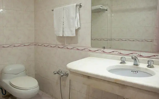 Tehran Grand Hotel 1