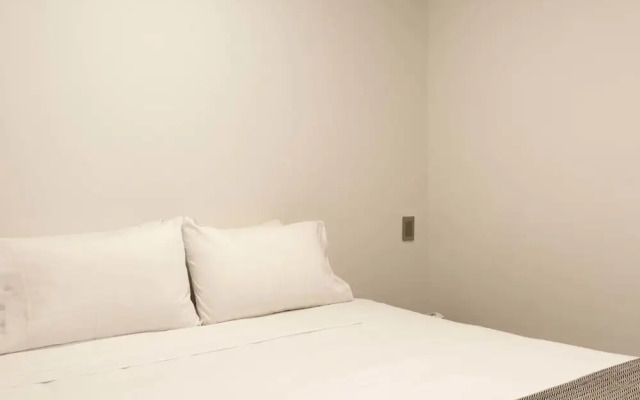 w Lovely 2BR w/ AC in Laureles