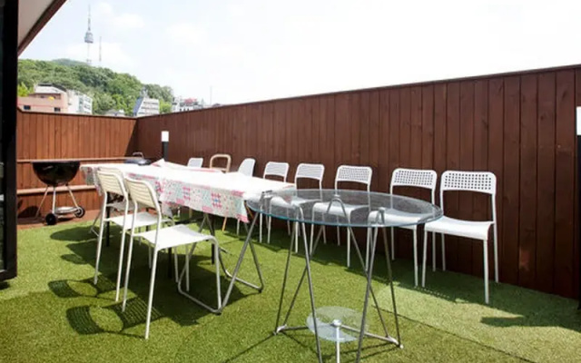 IU Guesthouse