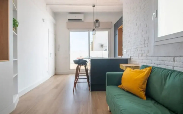 Th04 Atico con Terraza y Aire Acond en Taragona
