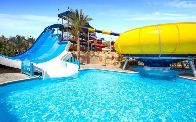 Hawaii Riviera Club Aqua Park Resort - Families and Couples only 1