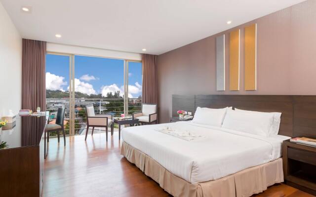 Апартаменты G1 Serviced Apartment Kamala Beach комната для гостей