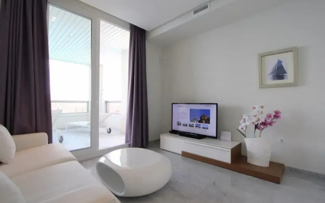 Gemelos 28 Penthouse