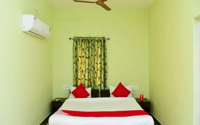 Home Modern Villa by OYO Rooms