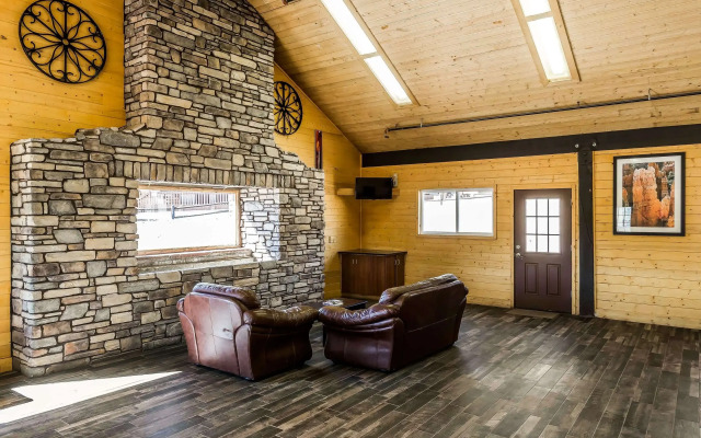 Quality Inn Panguitch near Bryce Canyon