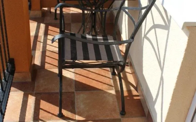 Al Faro Lodge