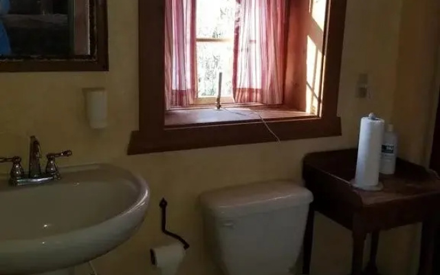 Living Spring Farm Bed and Breakfast