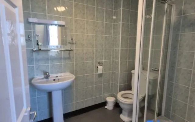 OYO Bethel Apartments