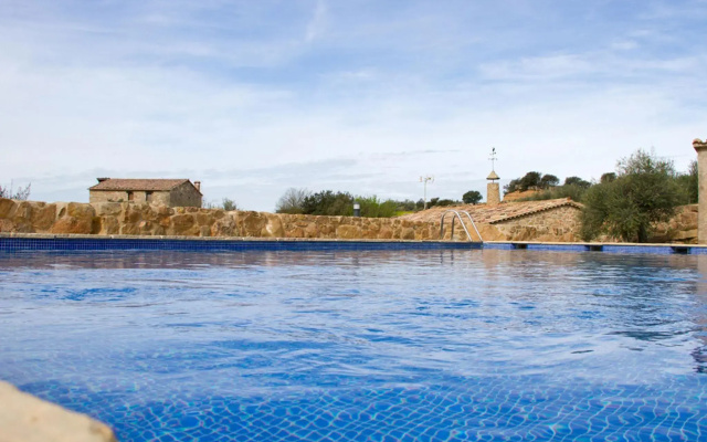Rustic Villa in Lloberola with Swimming Pool