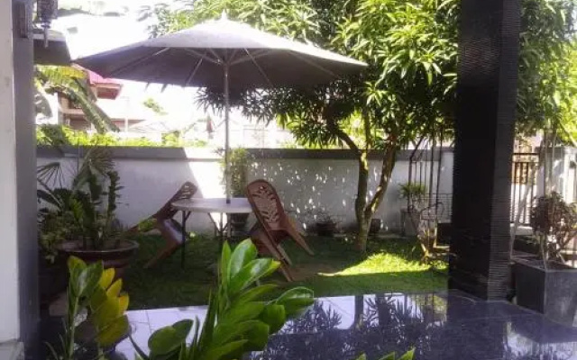Home Stay Rumah Puti