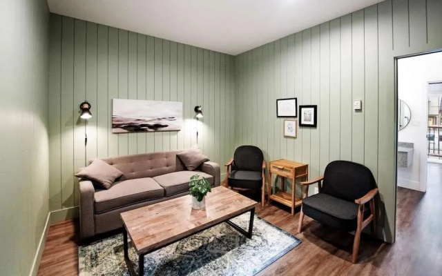 Waterton Glacier Suites