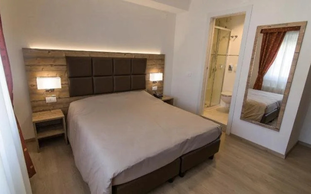 Hotel 3 Pini