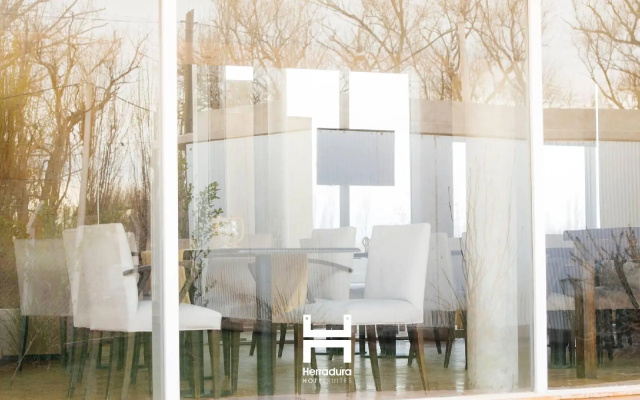 Herradura Hotel Suites