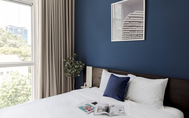 Blue Arch Suites