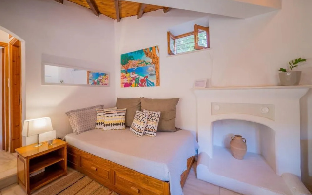 Fairytale House - Aghia Marina, Aegina Island