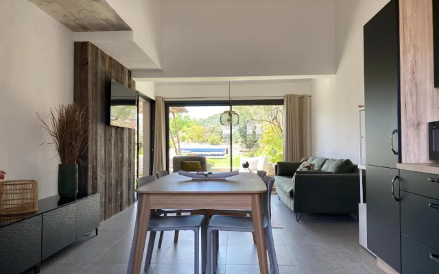 Villa à 5mn des plages avec piscine/jardin privée