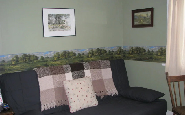 Auberge De Mon Petit Chum B&B