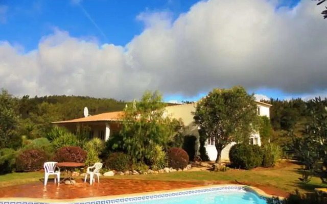 Villa - 4 Bedrooms with Pool and WiFi - 102030