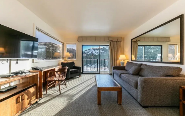 136 Bldg C 1 Bedroom Condo
