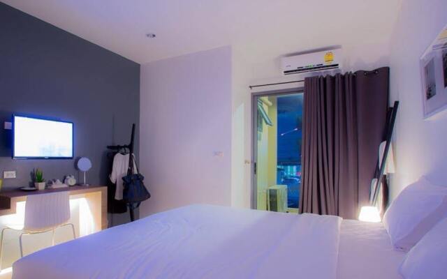 Апартаменты The Moonn Apartment комната для гостей