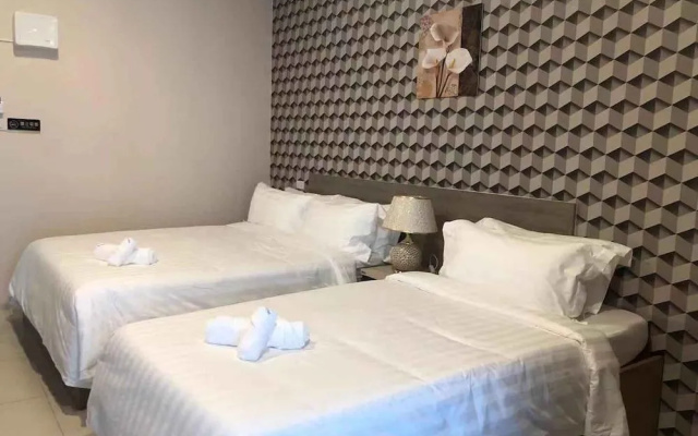 Water Aparthotel