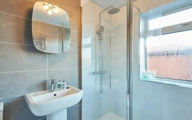 Host Stay St Mark s Close