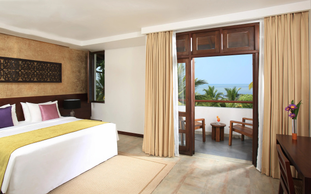 Курортный отель Avani Kalutara Resort