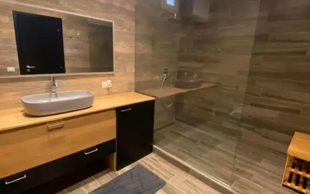 Deps Apartments