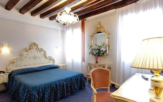 Отель Comfort Hotel Diana Италия, Венеция - отзывы, цены и фото номеров - забронировать отель Comfort Hotel Diana онлайн комната для гостей