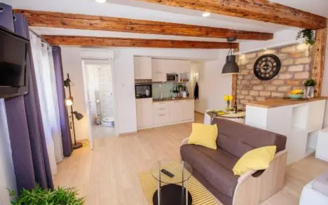 Apartment 63 - 2