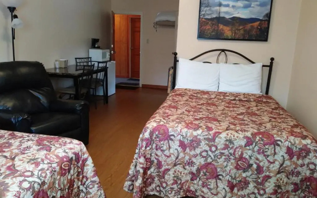 Riverbend Lodging