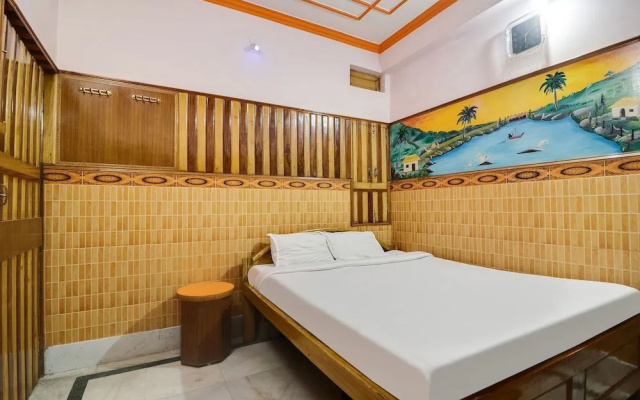 Spot On 45094 Hotel Madhu Complex