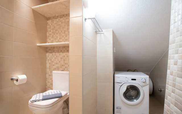 New Bic Economy Apartment First Floor n