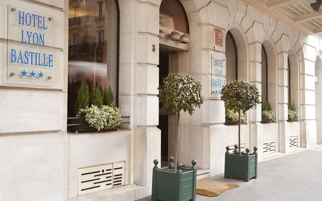 Hotel Lyon Bastille вид на фасад