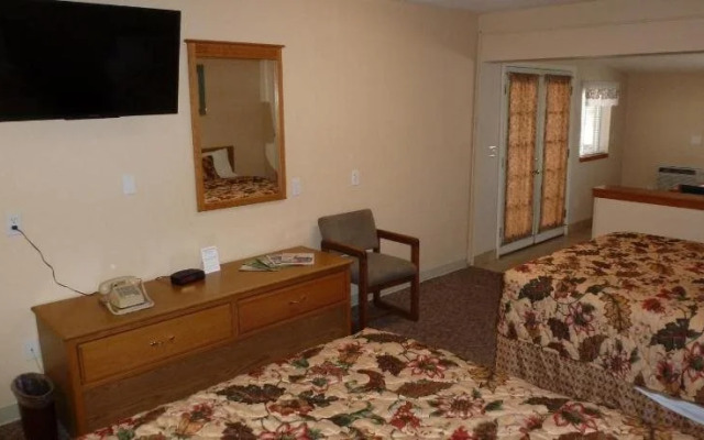 Riverwood Inn