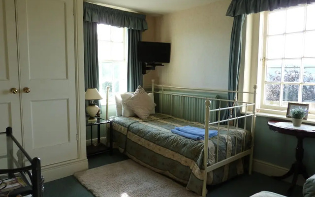Edderton Hall Country House