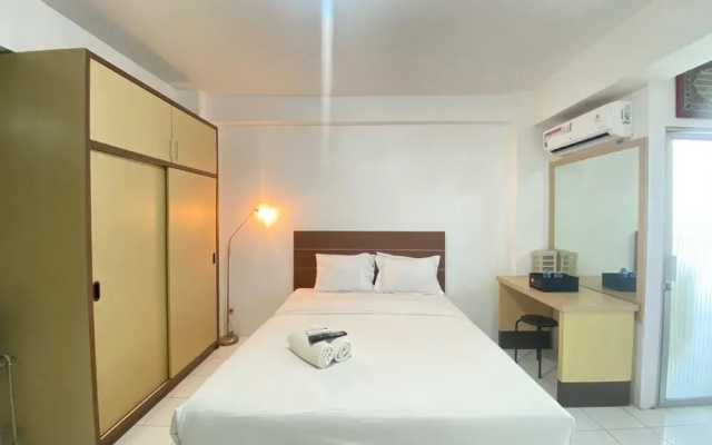 Spacious Studio Room with Sofa Bed at Emerald Towers Apartment
