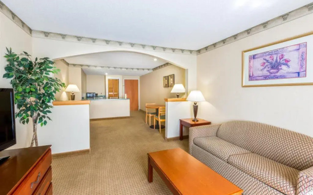 Comfort Suites