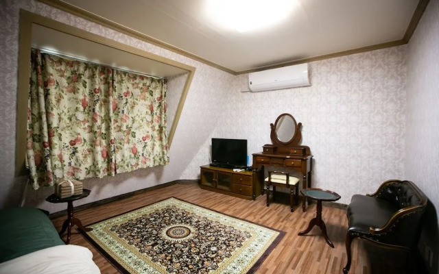 Mokhwa Hotel