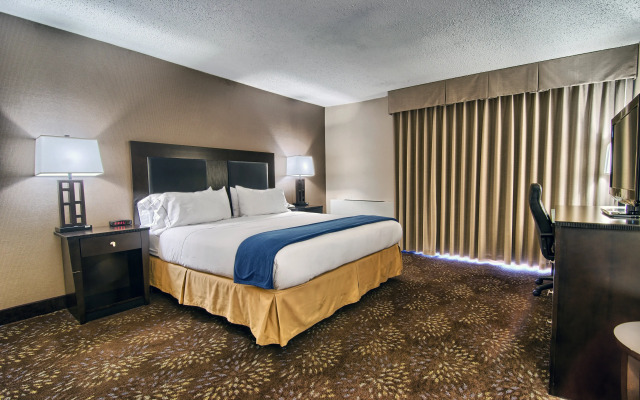 Holiday Inn Express Detroit-Birmingham by IHG