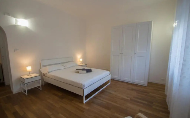 Appartamento con giardino a 50mt dal mare