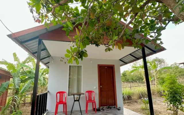 Maloop Cafe Bungalow