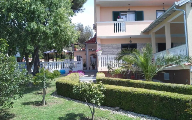 Holiday home Villa Romantica
